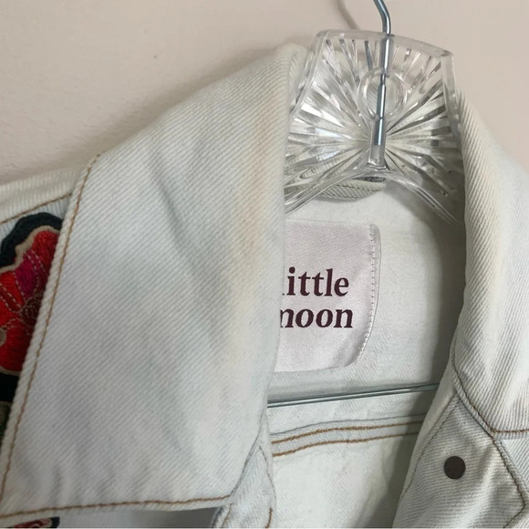 Little Moon Aritzia Dianthus White Denim Patch Decal Jacket L - Picture 15 of 16